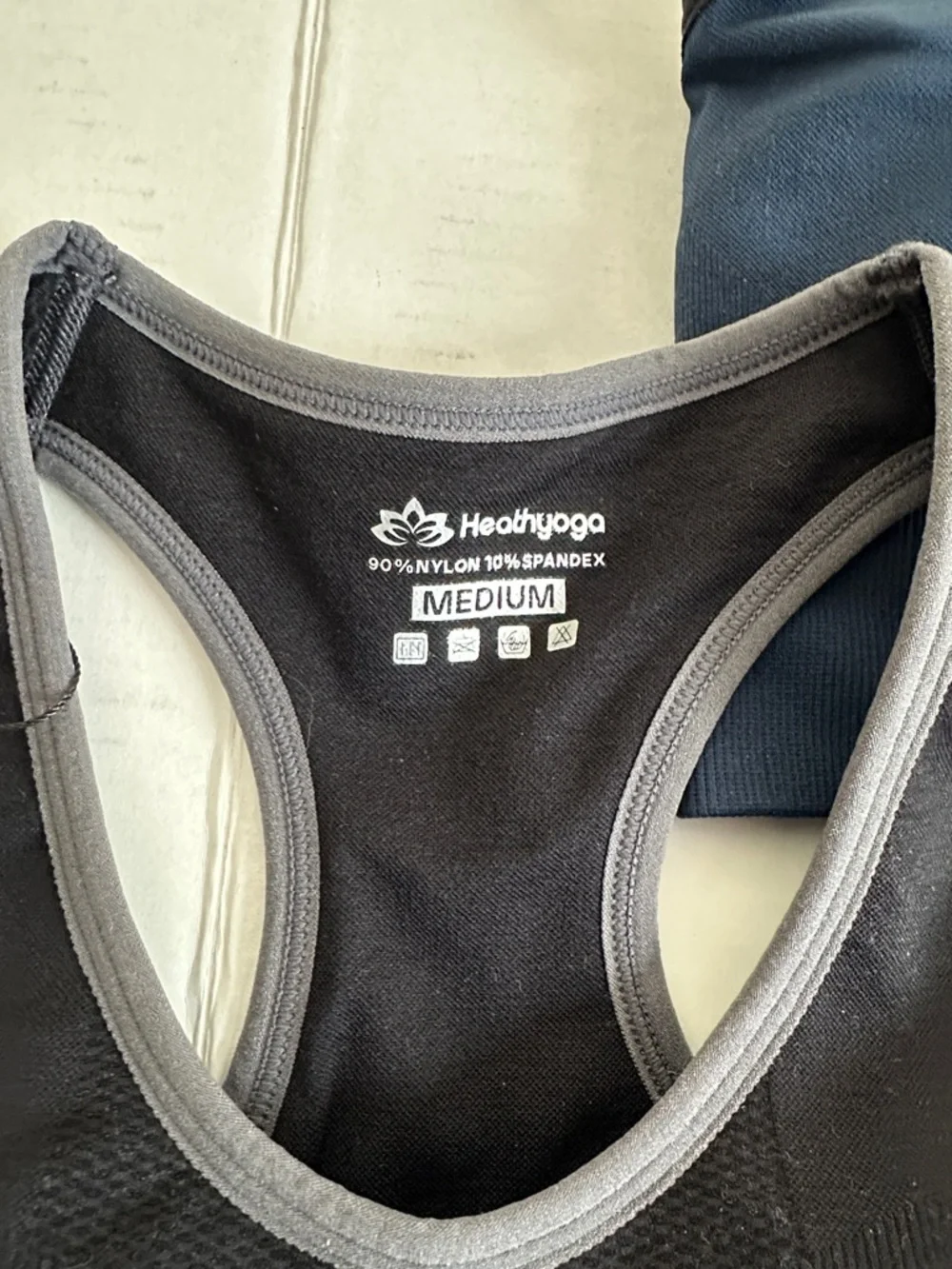 Healthyoga 3 Pack High Impact Racerback Sports Bras Medium Seamless Wireless NWT